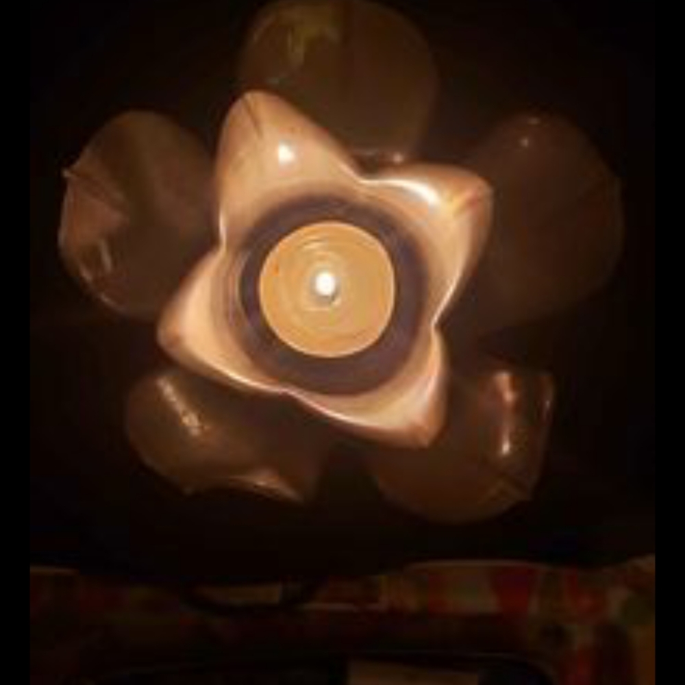 Flower candle holder